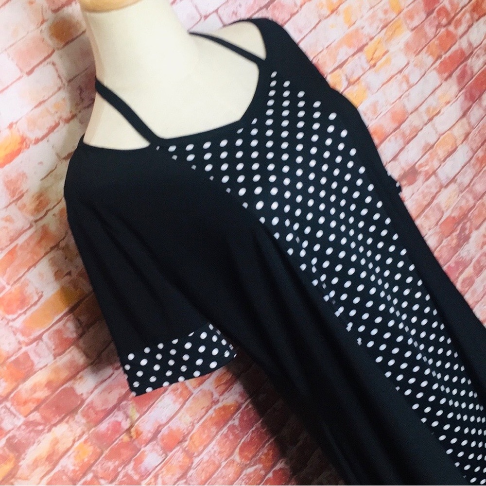 Black and White Polka Dot Women's TopCozy Collections Black and White Tunic - Picture 2 of 9